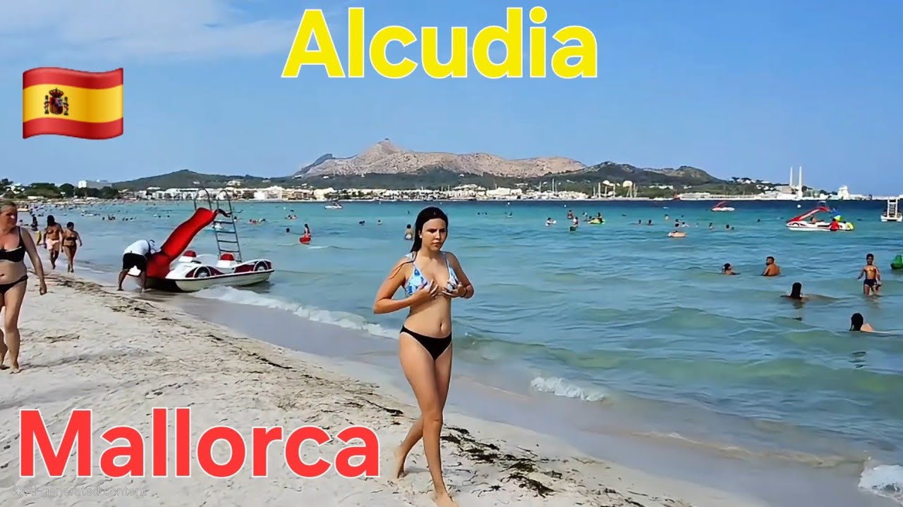 Walking Platja d'Alcudia, Mallorca 🇪🇸  Relaxing Beach Walk in Spain