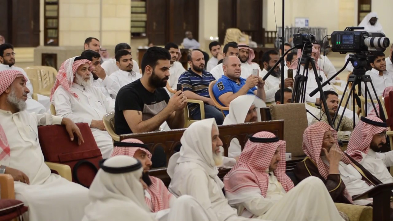 محاضرة الوطن انتماء ووفاء د. عائض القرني
