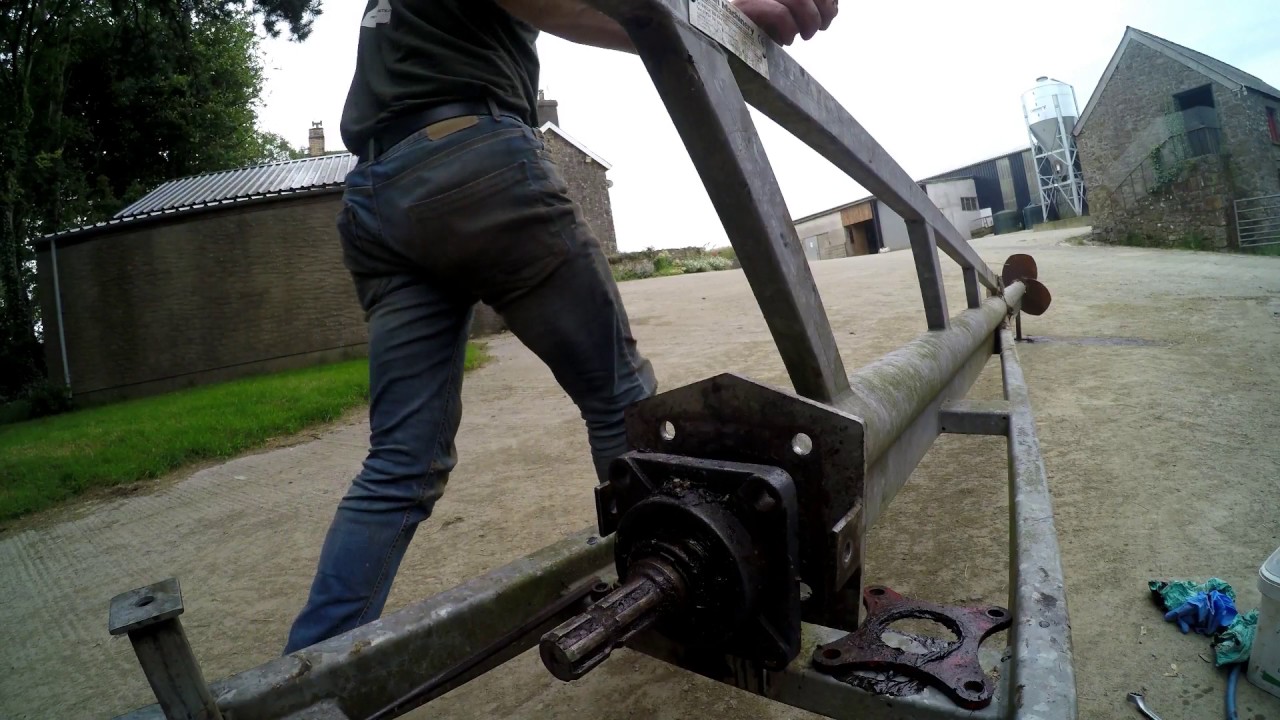 Repairing the slurry mixer