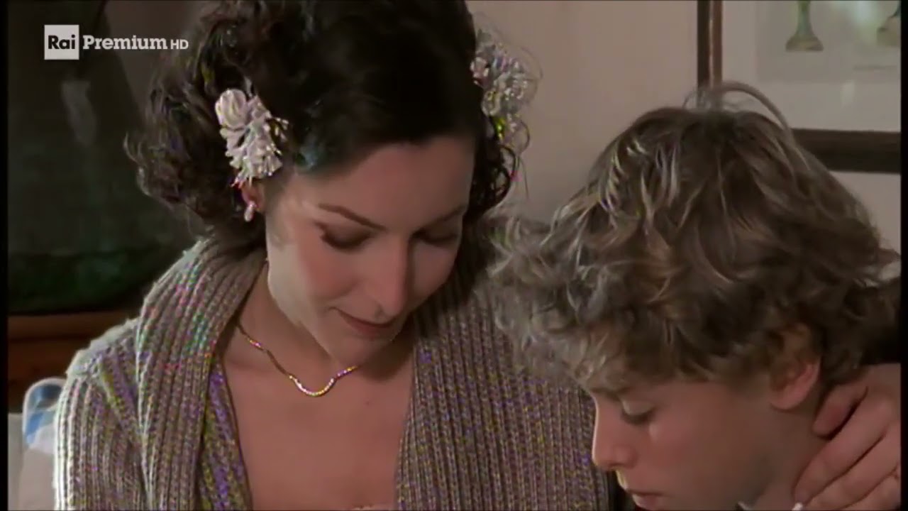 Incantesimo 6 - Prima Puntata -Parte 1/2 Matrimonio Andrea e Martina. Laura e Luca