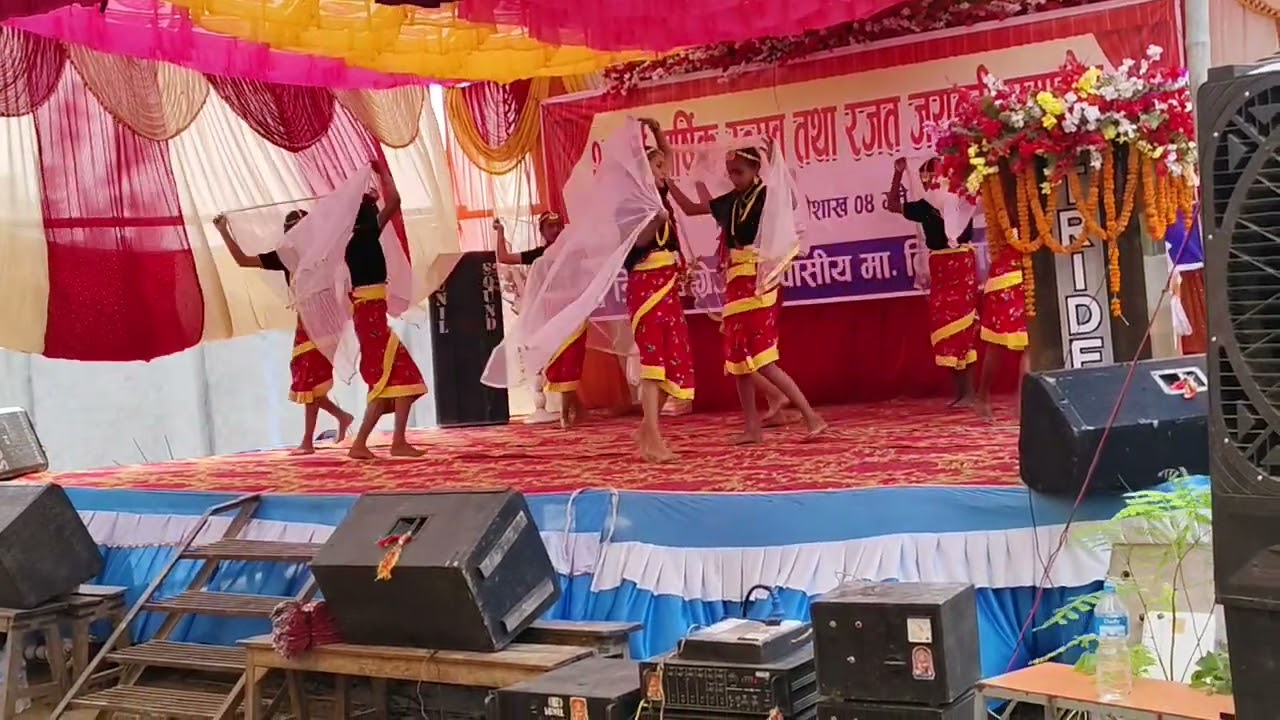 Nepali dance 🔥🔥🔥( nepal ki chori hoon m) tridev English boarding School Nepal 