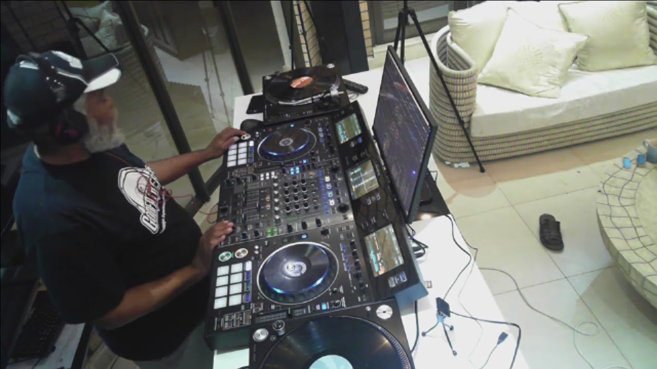 Deep Intimate Authentic And Nostalgic Sessions EP015