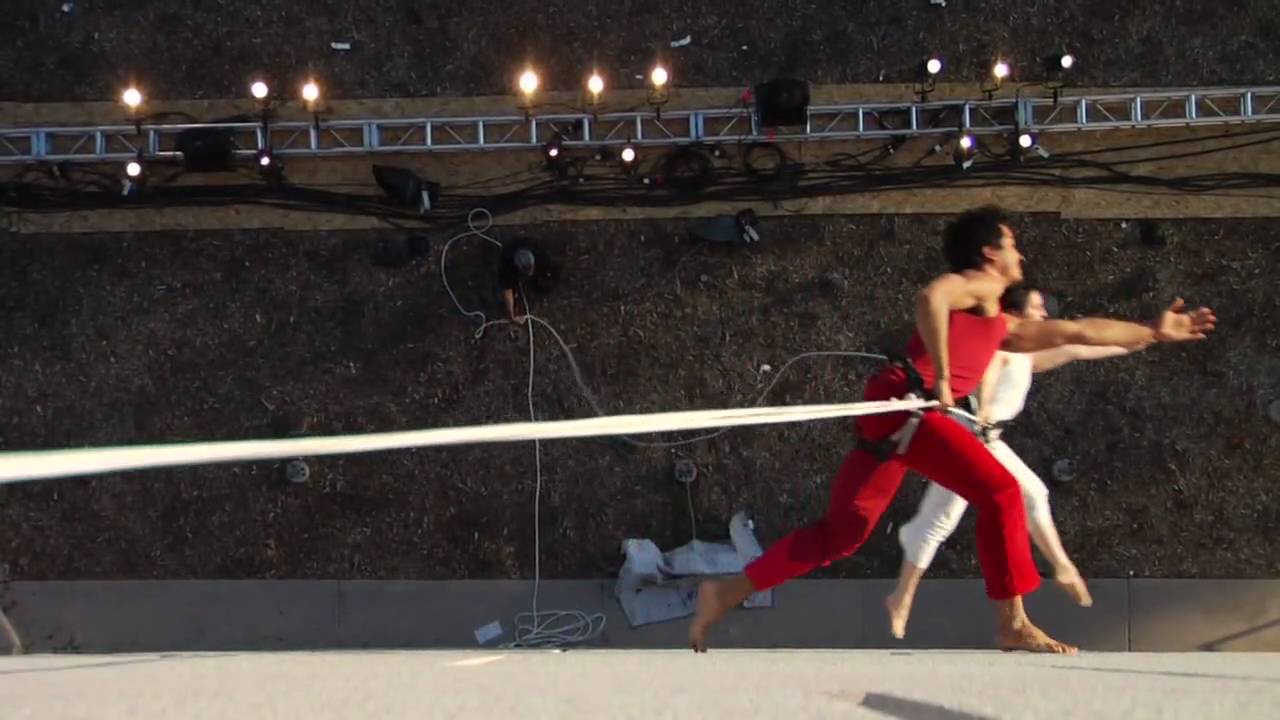 BANDALOOP performing 