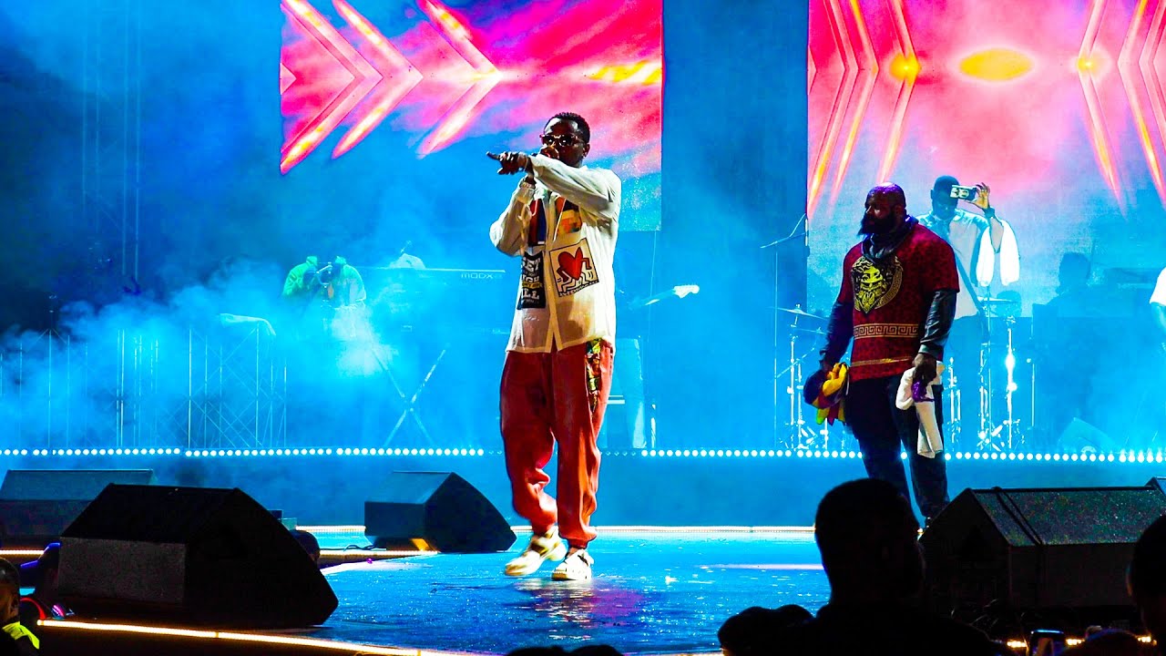 BUGA LIVE PERFORMANCE BY KIZZ DANIEL'S IN FULL HD