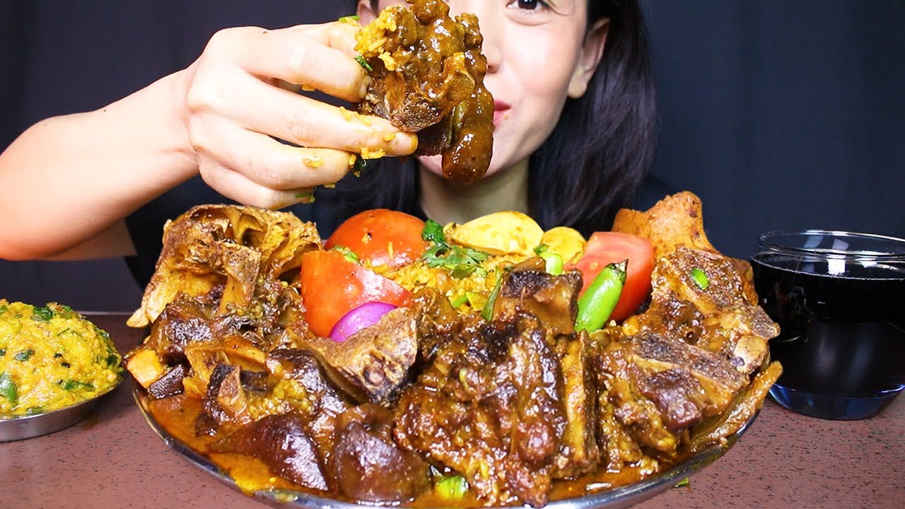 Eating Simple Delicious Mutton Head Curry with Fried Rice #ASMR/EATING SHOW BIG BITES #MUKBANG