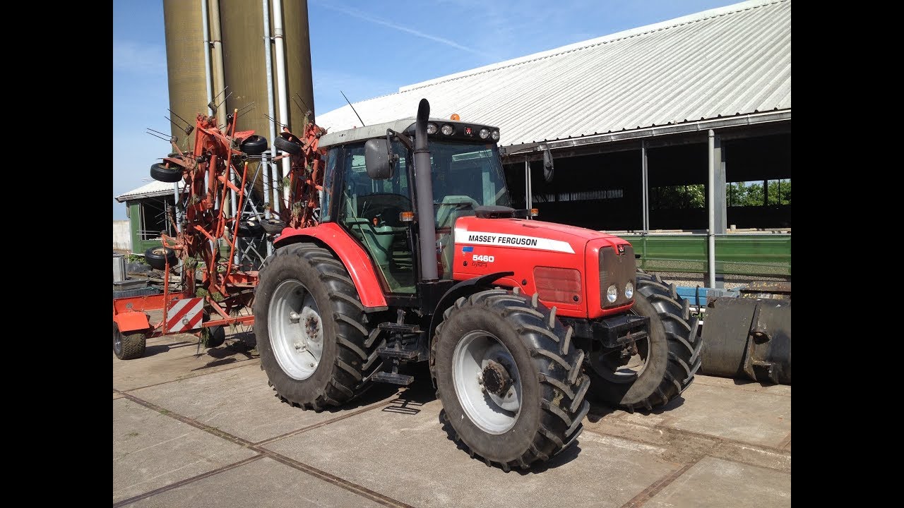 Gras schudden | Massey Ferguson 5460 | Kuhn GF 10601 TO