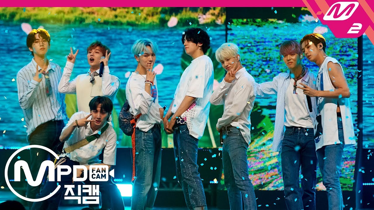 [MPD직캠] 펜타곤 직캠 4K '봄눈(Spring Snow)’ (PENTAGON FanCam) | Premiere Showcase