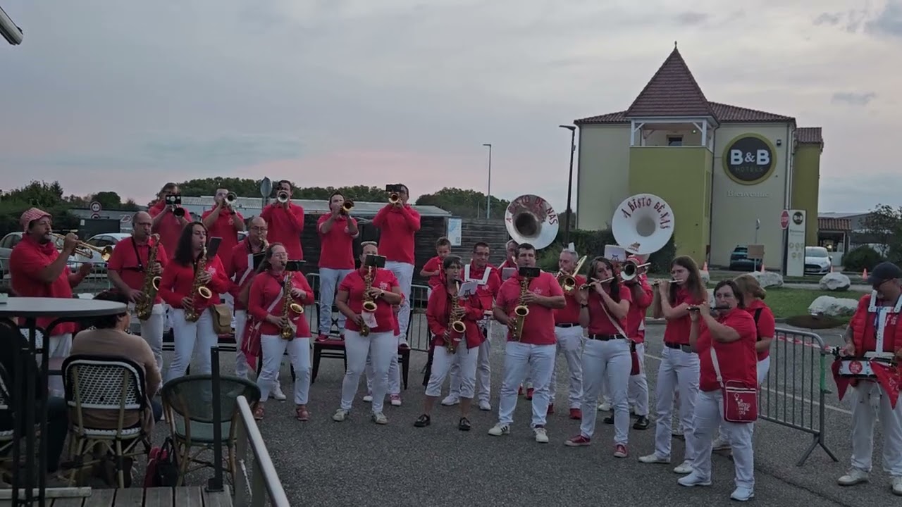 Bandas  A bisto  de nas