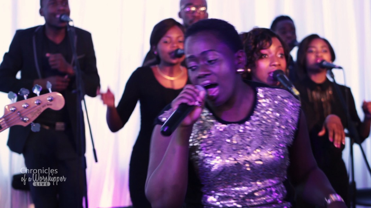 Singing Glory by Lorraine Maplanka Stot (official)