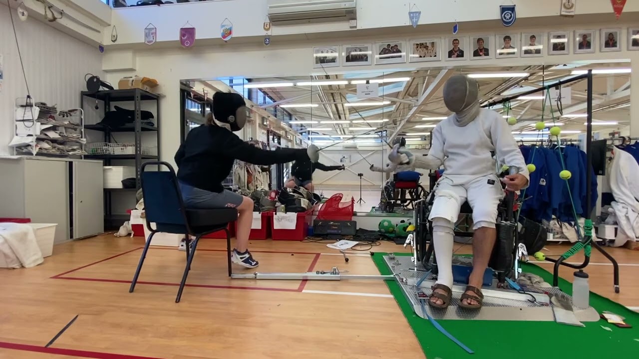 Knee replacement training for fencers - feint attacks or parry feint riposte