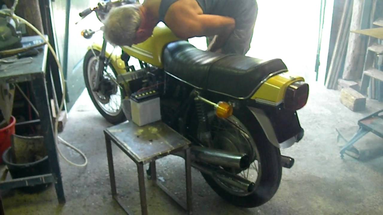 Motobecane / Motoconfort 350cc two stroke triple