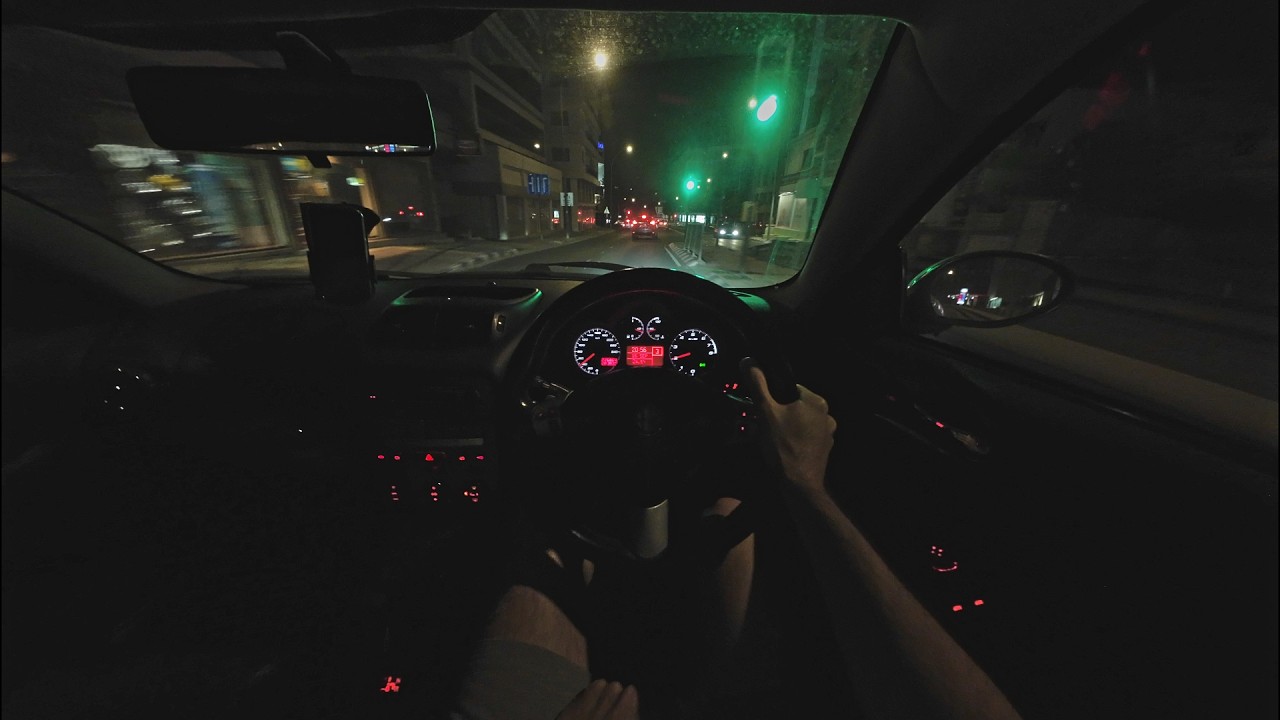 "Going for Gas" in an Alfa Romeo GT Selespeed. POV, ASMR