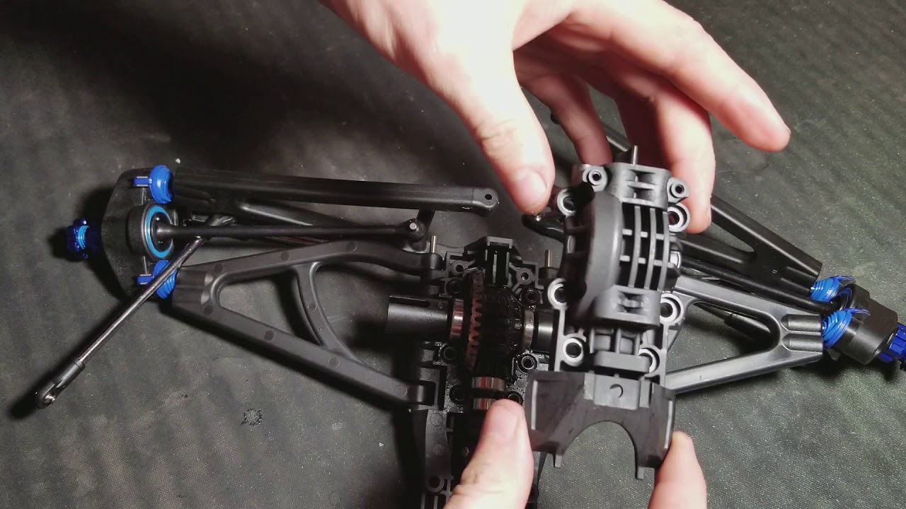 E revo 2.0 how to  Access the rear differential