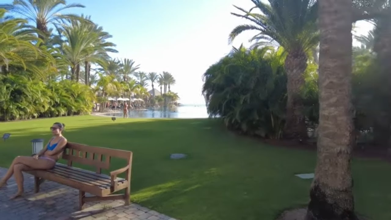 GRAN CANARIA 5* Hotel Made Me SAD.......