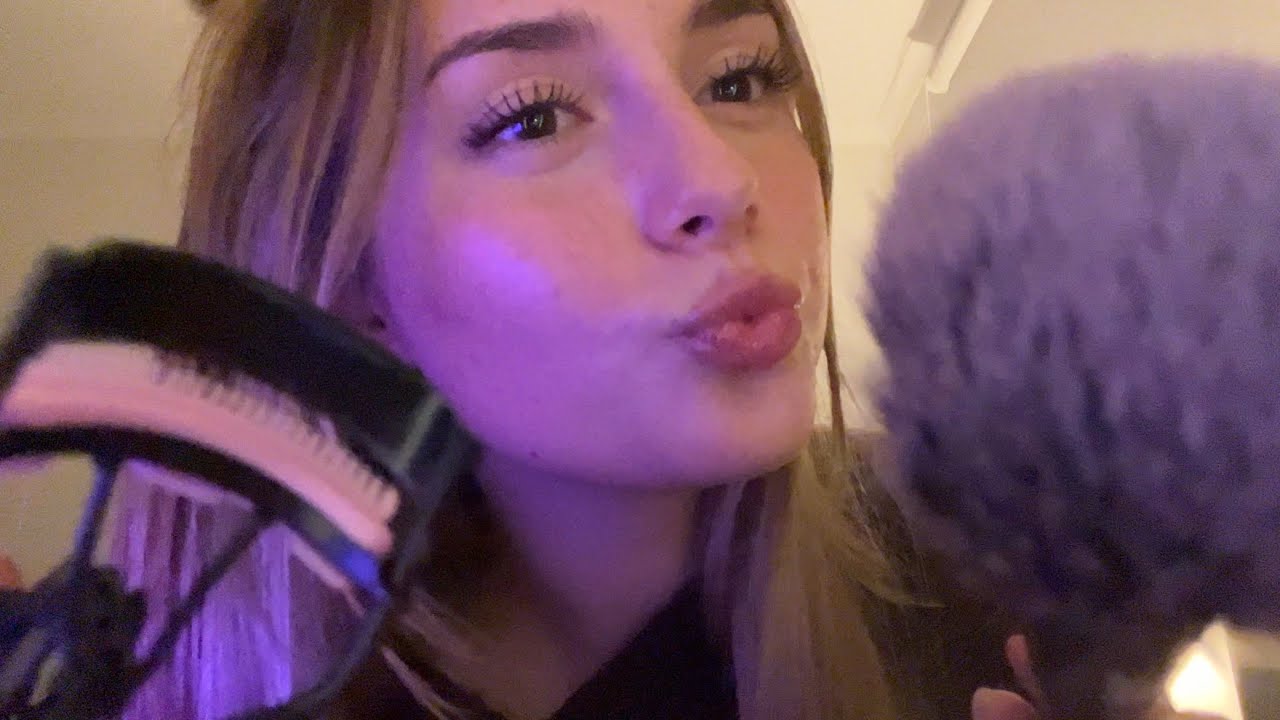 ASMR | The nice girl does your makeup in school!! (Mouth sounds, tapping the camera, up close) 