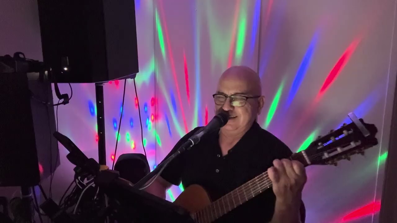 BONITA ( Joss Favela ) Cover CHECO LEAL