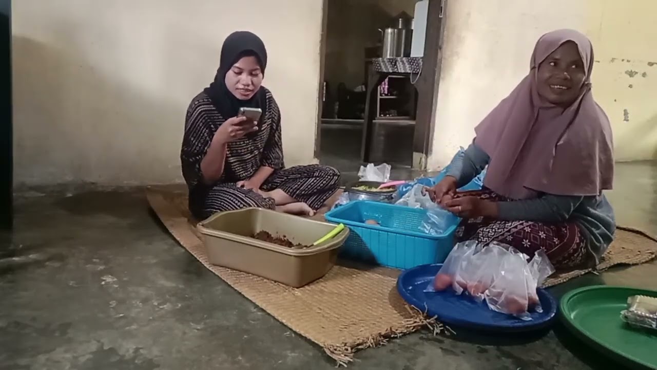 MECEK IKUT MEMBANTU|| ITING BUKUS 