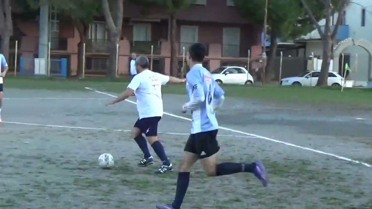 Oliveri Partita di Calcio Vecchie glorie   Nuove leve
