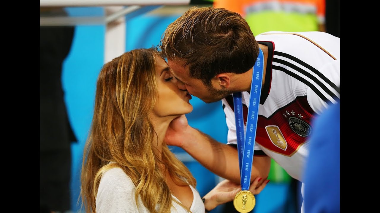 Las parejas de los campeones del mundo acapararon todas las miradas