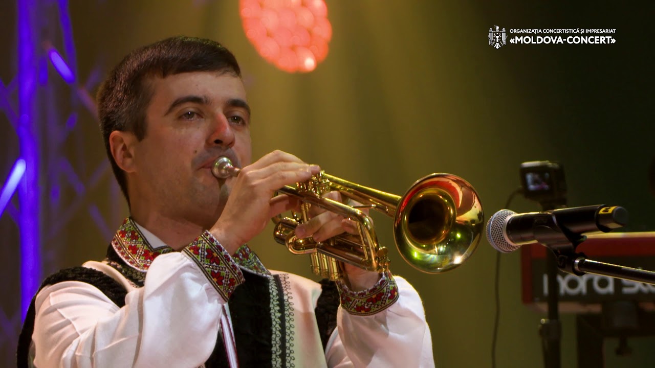 Hora de cu zori - LUPII lui Calancea, Nicolae Botgros si Dumitras Hanganu