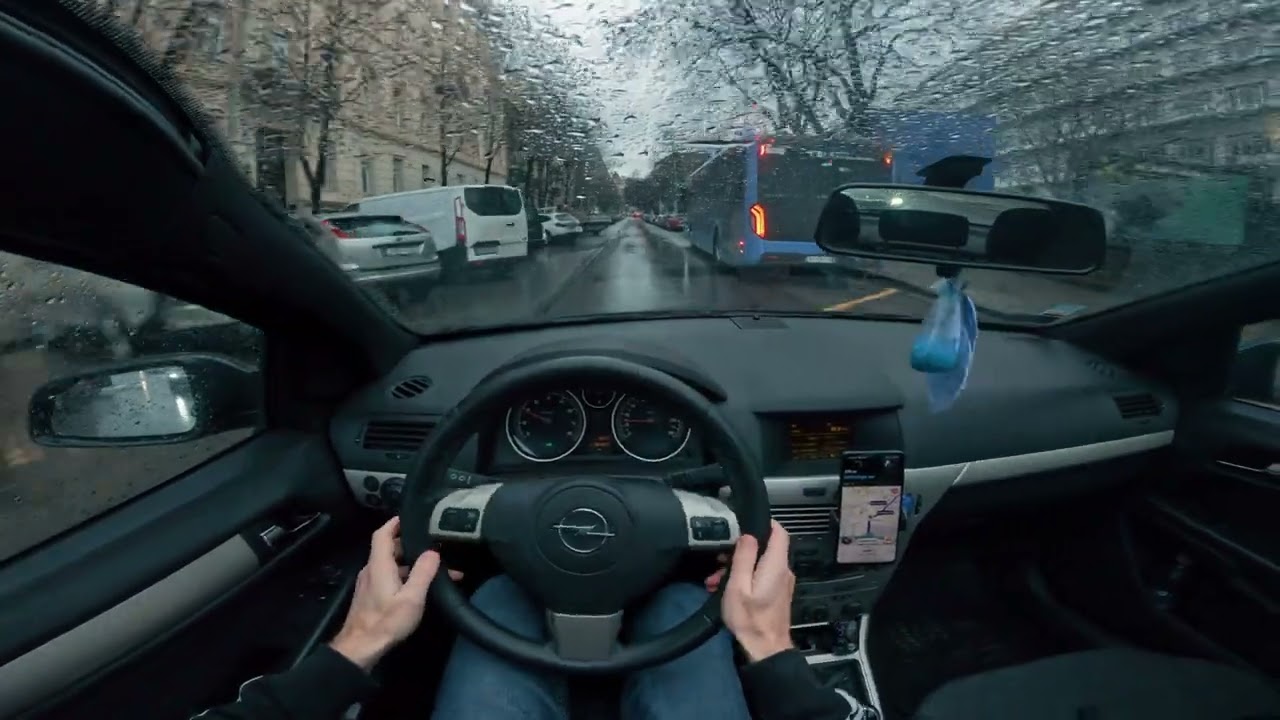 Ordinary drive in rainy winter weather | Opel Astra H GTC POV drive in Budapest | Binaural audio