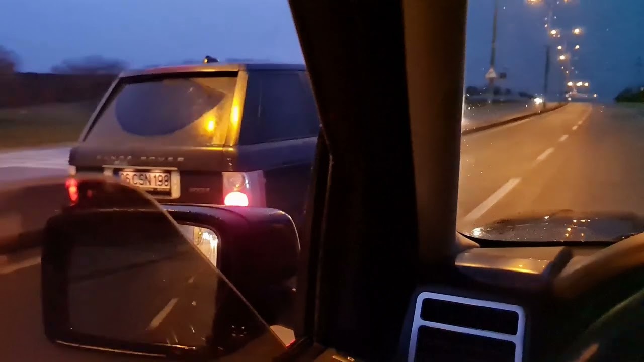 Range Rover L322 TD6 vs Range Rover L322 TD6  **Rolling**