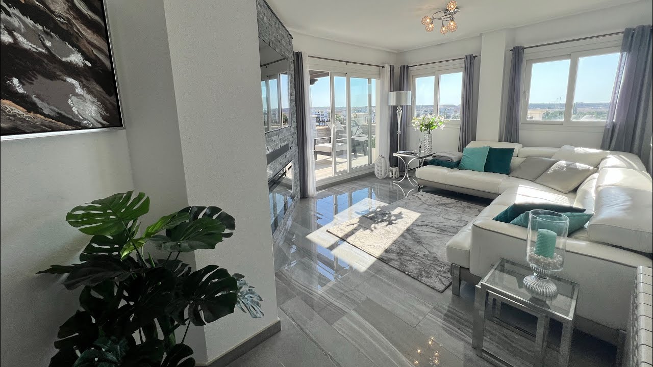 THE video tour of the most talked about apartment on Hacienda Riquelme ☀️