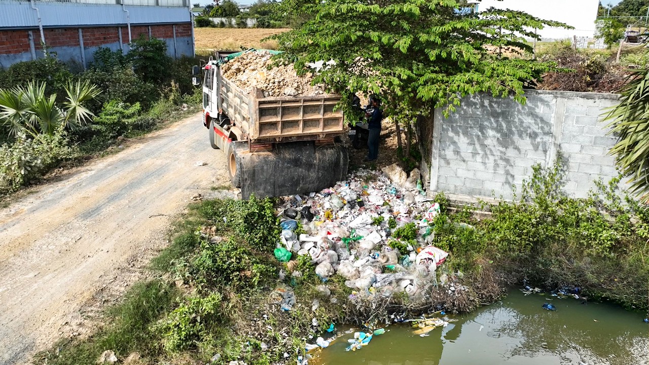 First Start Amazing Project!! Landfill Delete Garbage In Flooded Area By Skills Dozer Pushing Soil