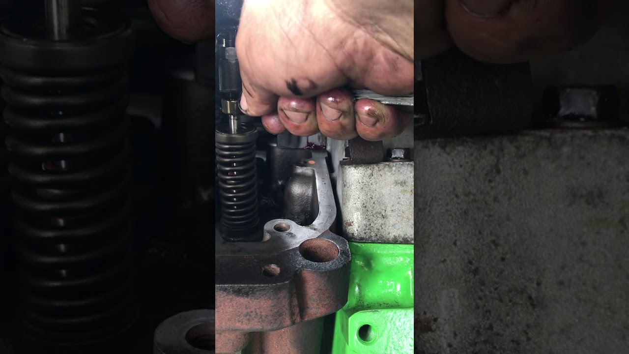 Rebuild Detroit 60 14l #21 Engine brake adjustment