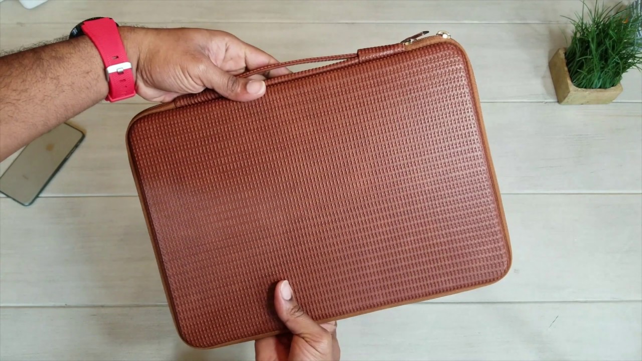 2018 MacBook Pro FYY Laptop Case Review... Sleek, Stylish, and Waterproof...
