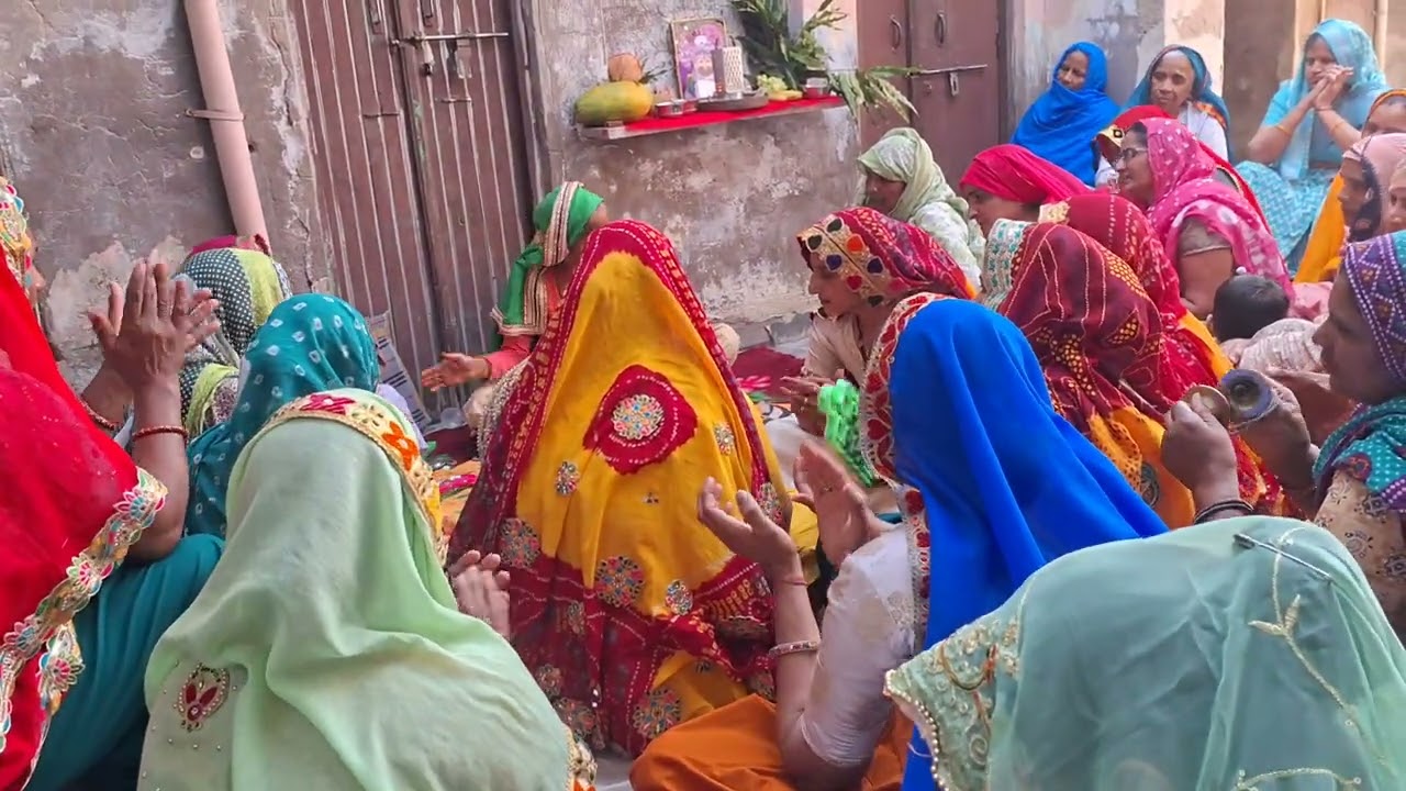 Ahirwal bharawas मैं तो तेरी हो गई श्याम दुनिया क्या जाने💃🏻जब से लगाई तेरे नाम की बिंदिया💯💯👌🏻