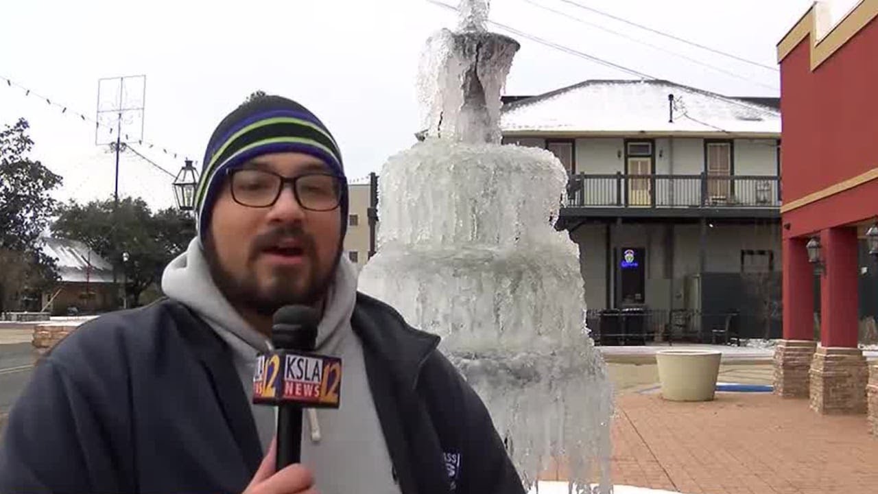 Snow, ice fall on southern parts of the ArkLaTex