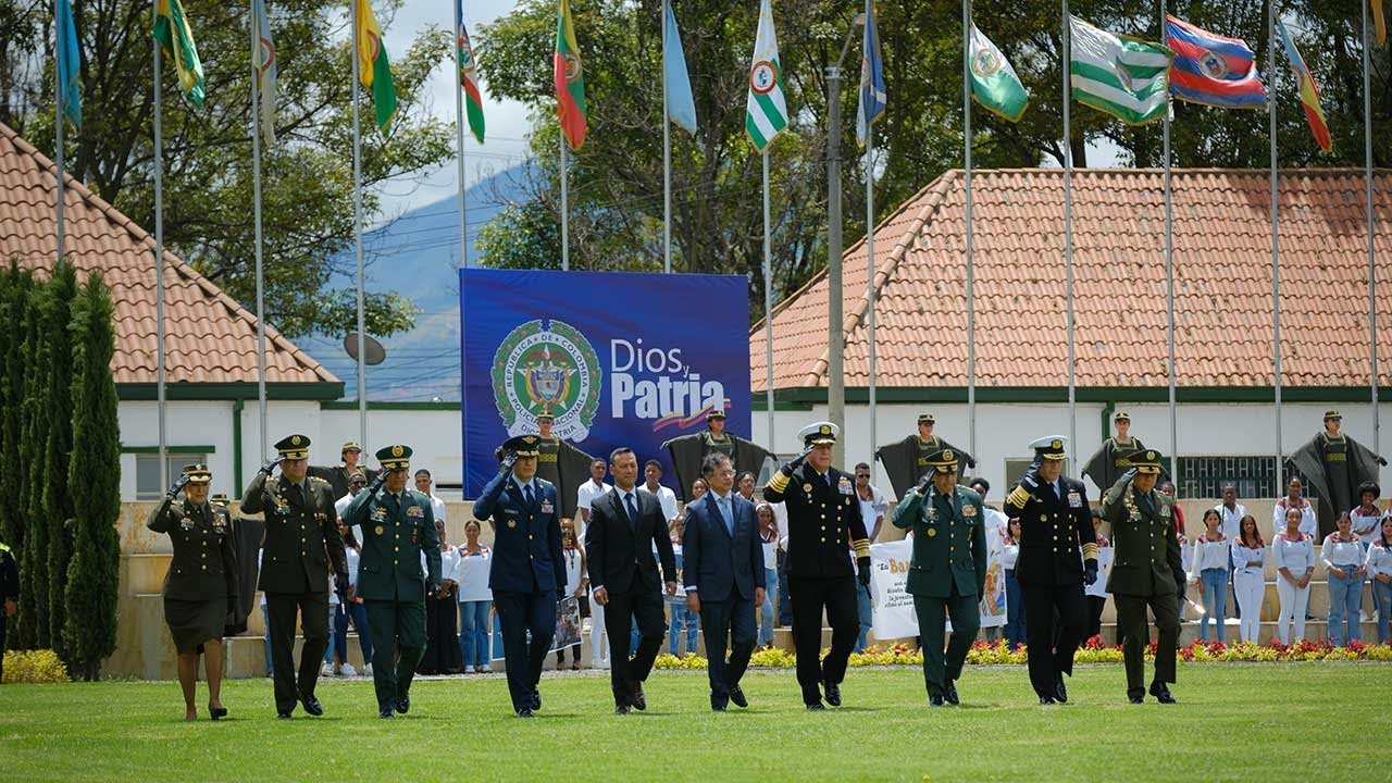 Ceremonia de Reconocimiento al nuevo Director de la Policía Brigadier General William Oswaldo Rincón