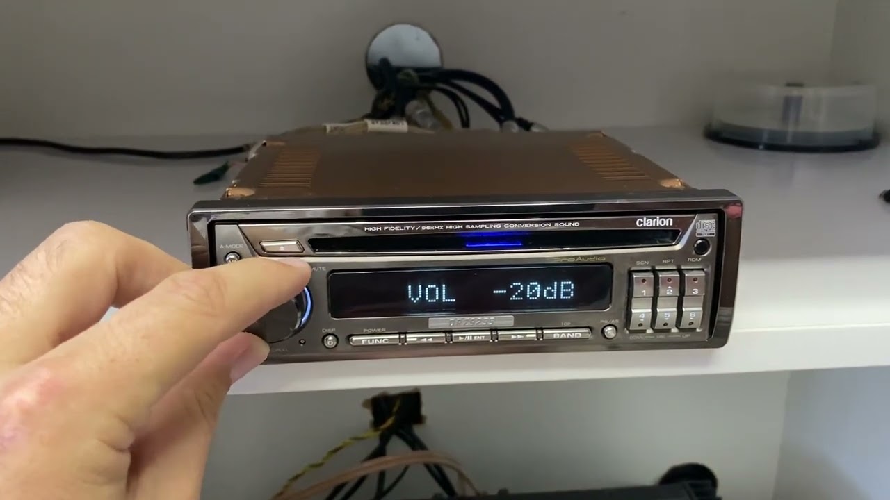 Clarion DRZ9255 - HX-D2 лучшая hi-end магнитола