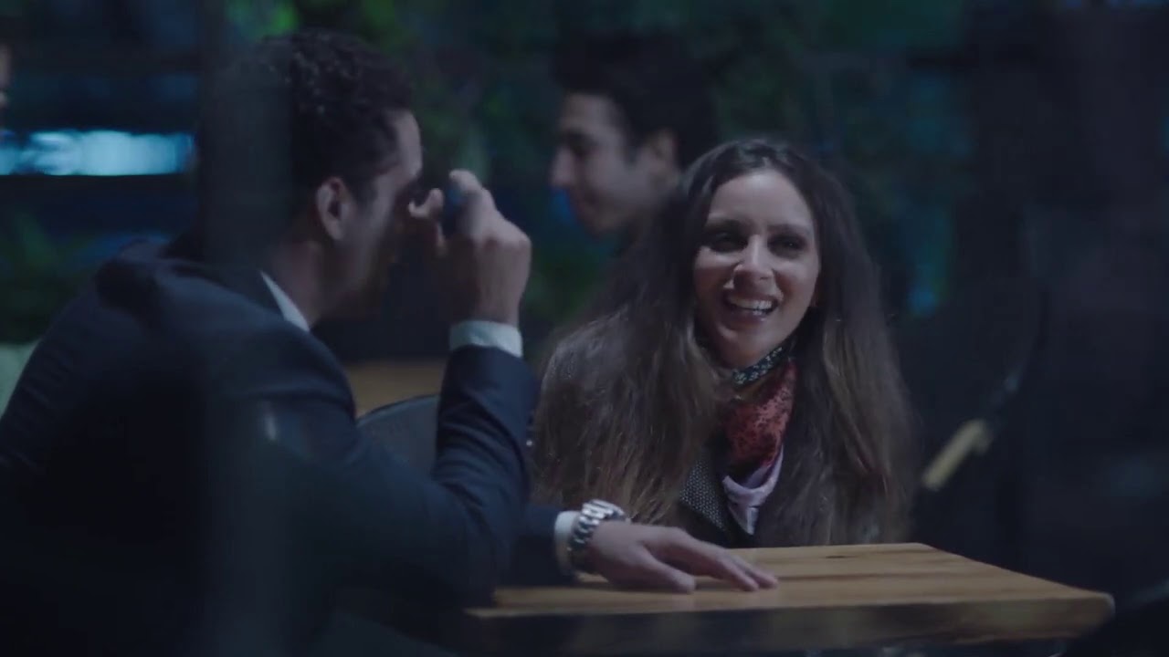شوف رد فعل نور لما شافت حاتم بالصدفة في المطعم #الا_أنا