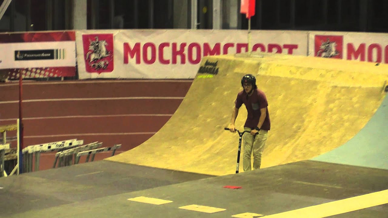20151205 Леон Стеценко, категория про, Winter Scooter Games 2015