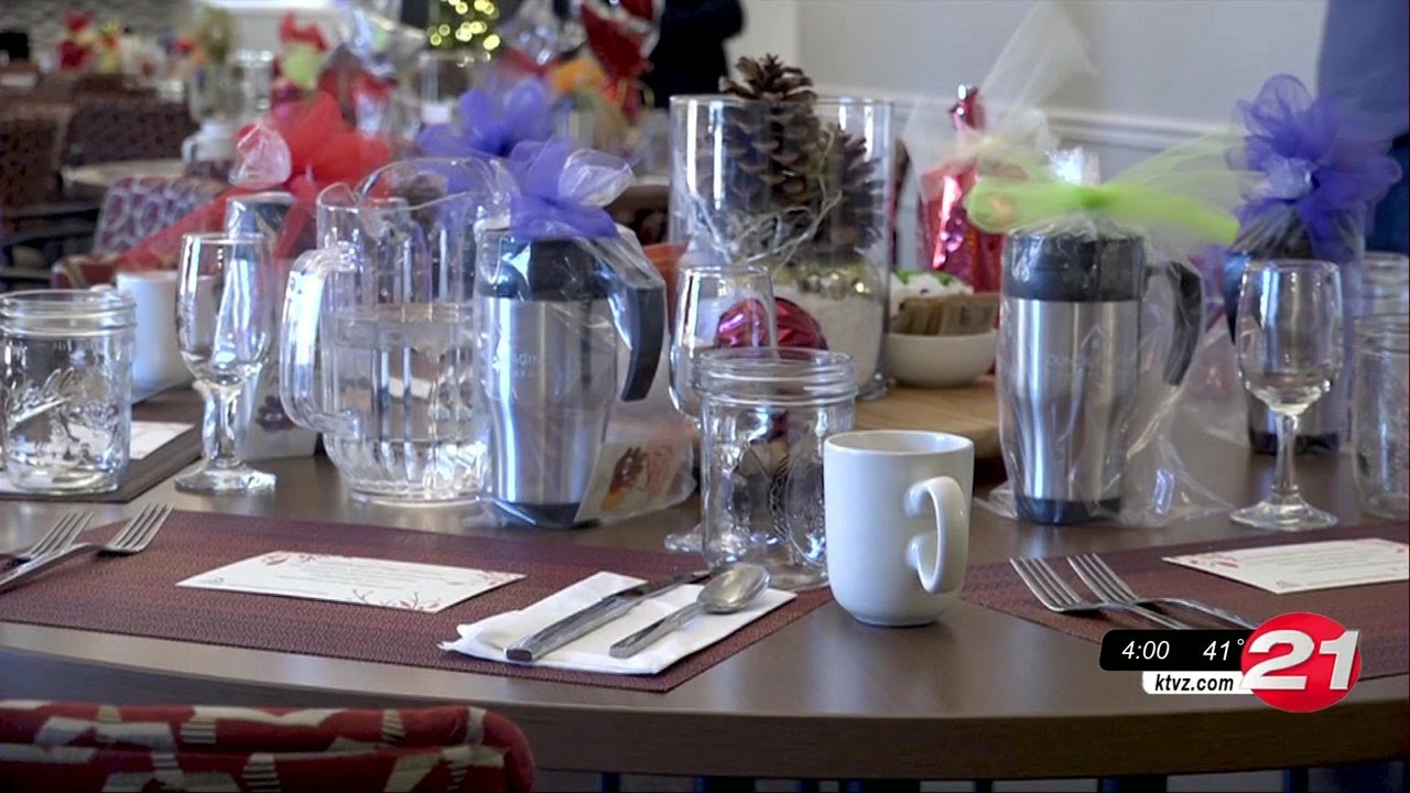 'We're thankful for our health': Council on Aging holds first Thanksgiving meal at renovated ...