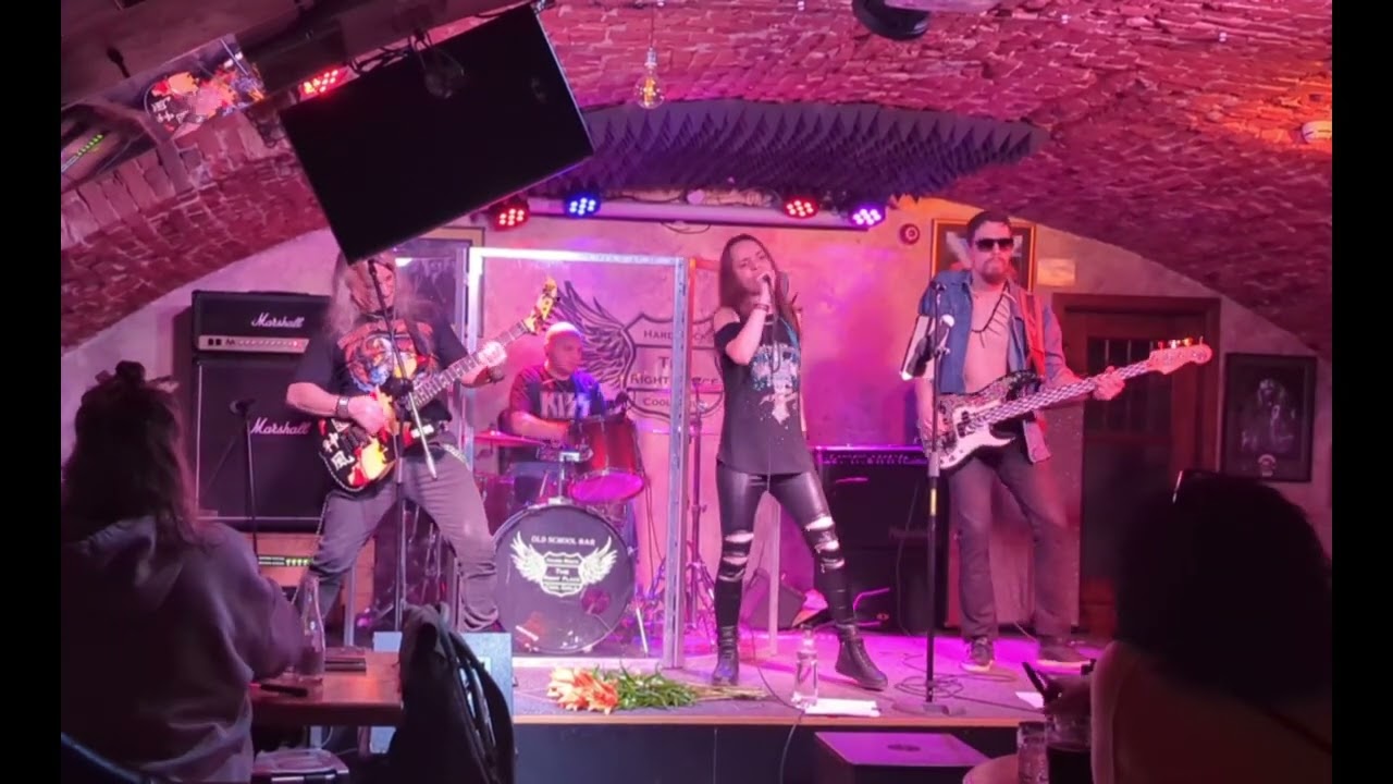 Big Guns, Skid Row' cover 