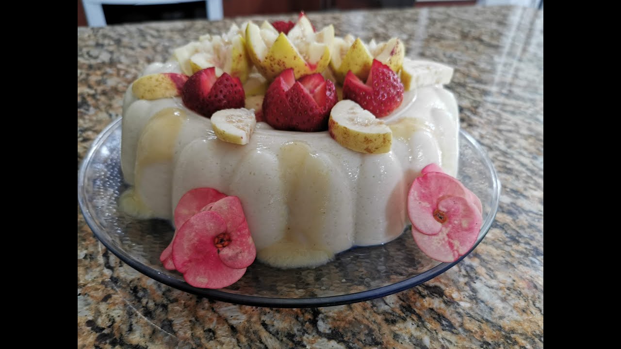 Gelatina de guayaba con yogur griego