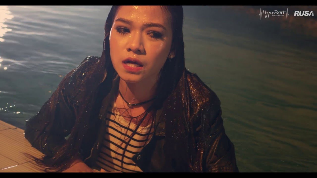 Hyper Act - Bukan Untukku [Official Music Video]