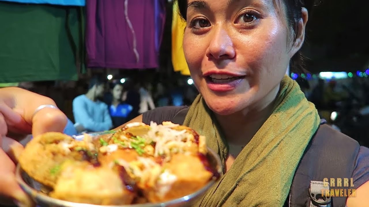 TOP 5 INDIAN STREET FOODS IN VARANASI, INDIA | Indian Chaat & More