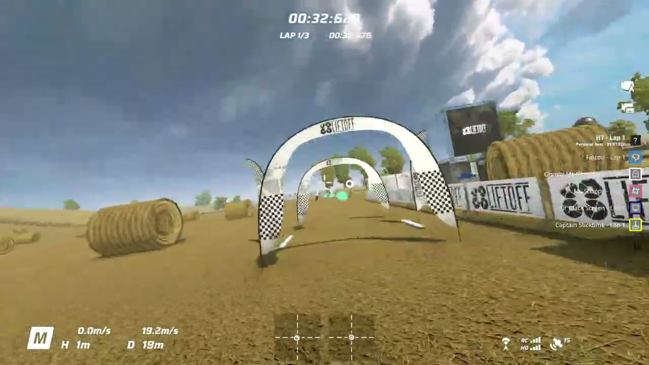 DJI FPV で Liftoff Straw Bale (01 - field Day) を飛んでみました。