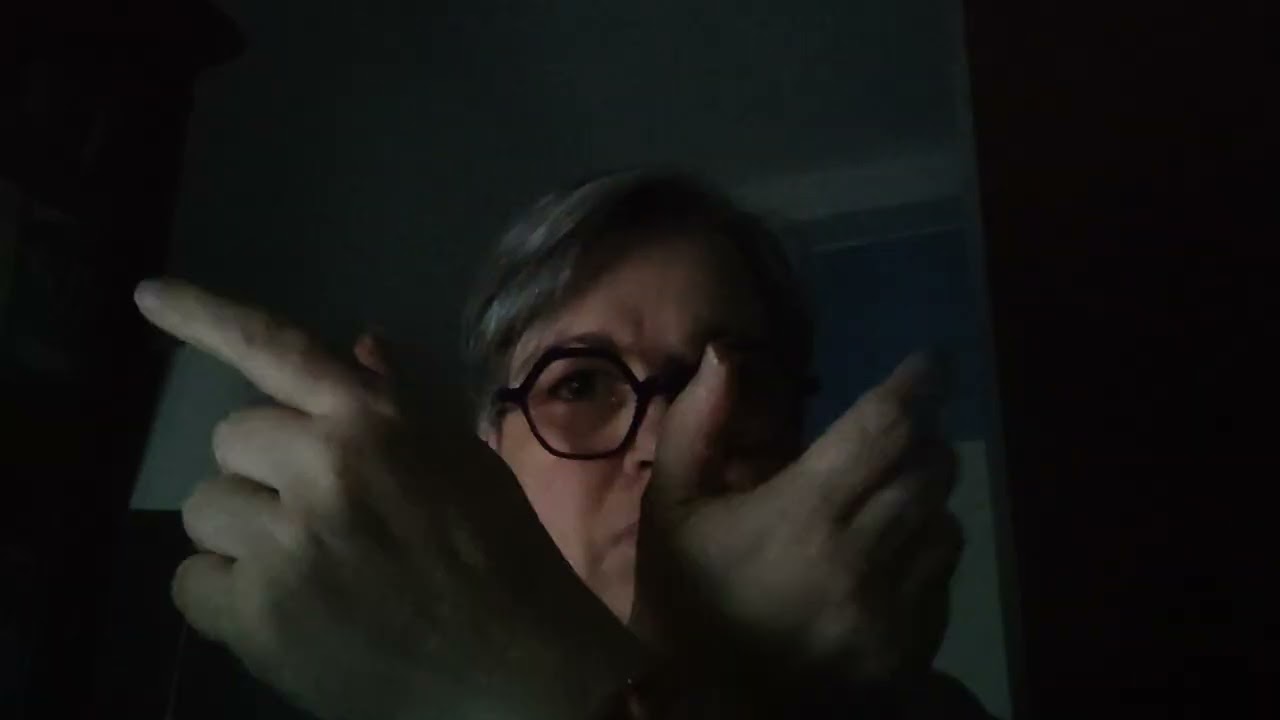 Asmr - movimenti mani per marco 