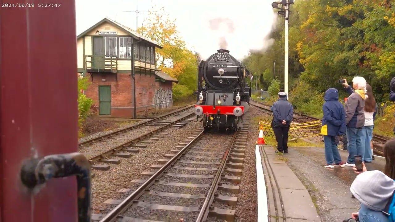 60163 Tornado Pulls in at Peterborough and couples up