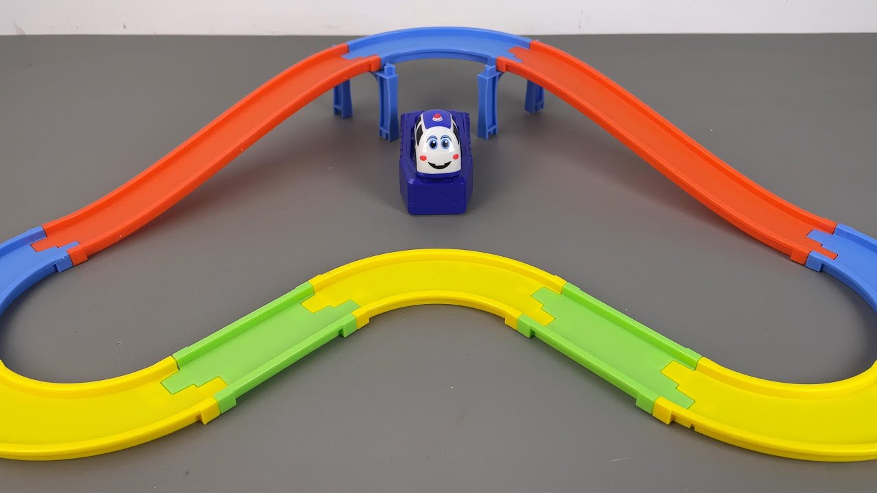 9 minute ASMR toy unboxing video: Battery-powered assembly track car toy | Toy review
