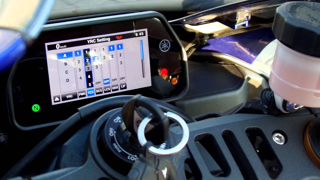 Yamaha R1 2015 Funkcje licznika.