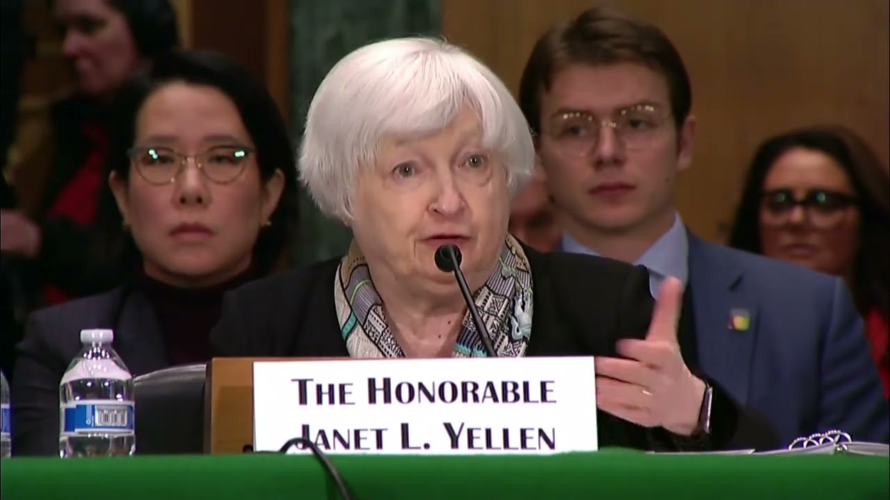 Menendez Questions Treasury Secretary Yellen During Banking Committee Hearing