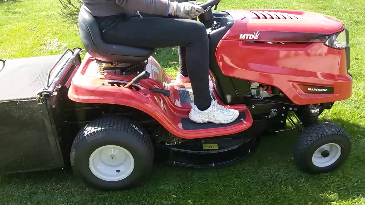 Betrieb des Rasentraktors MTD SMART RC 125
