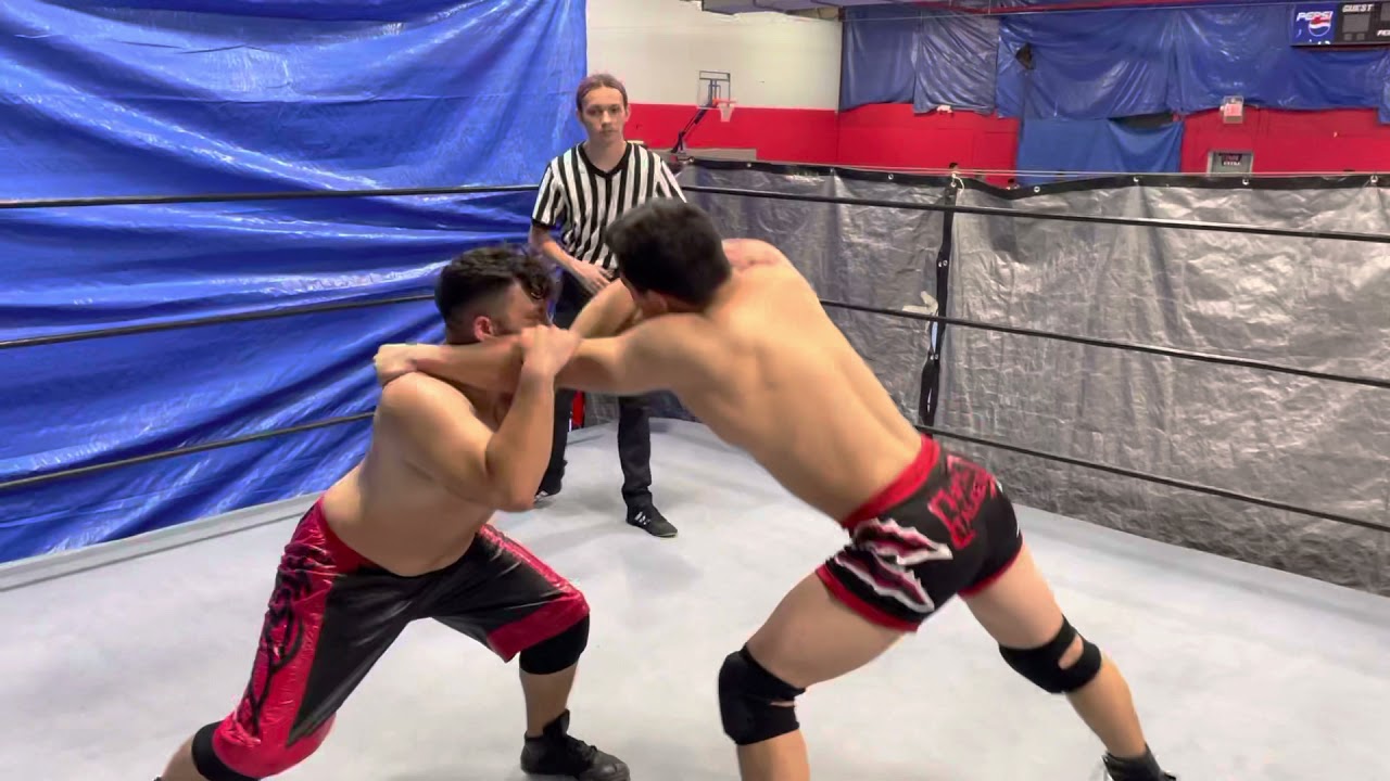 Warriors Showcase - Roger Mendez v Danny Storm