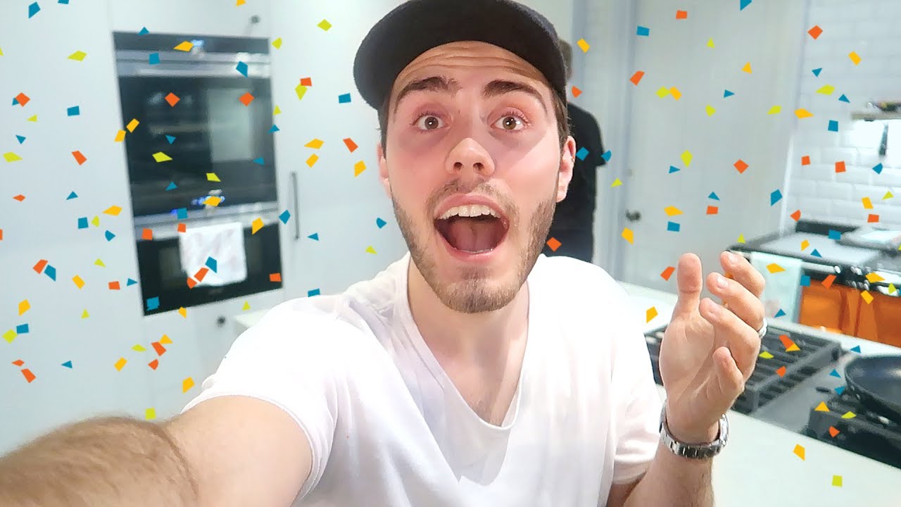 MY SOLO PARTY!